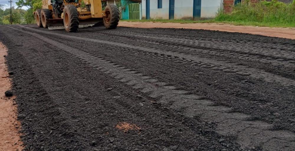 Valença: Obra de asfalto no Orobó é iniciada - Atualiza Bahia